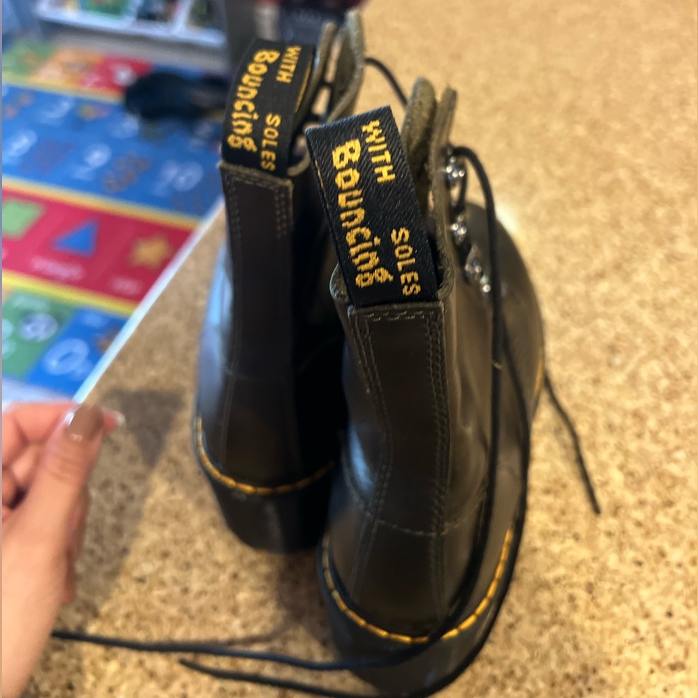 JADON III BOOT PISA LEATHER PLATFORMS.